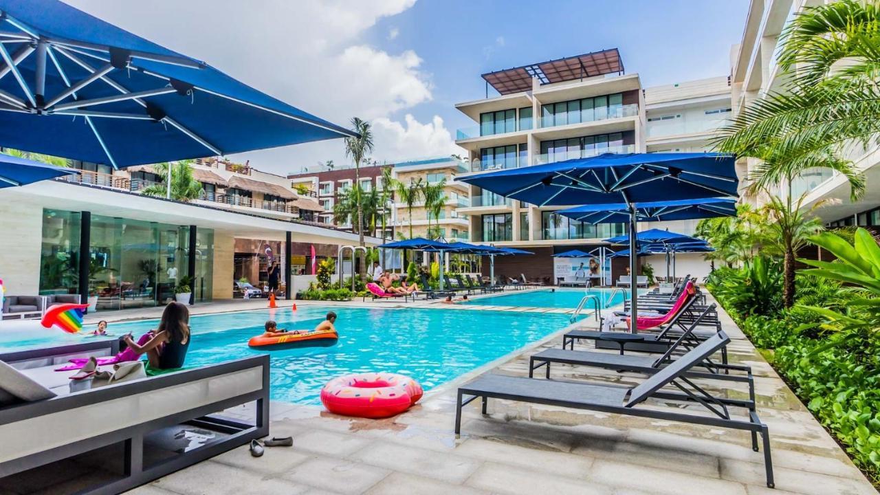 Oceana 232 With Pool