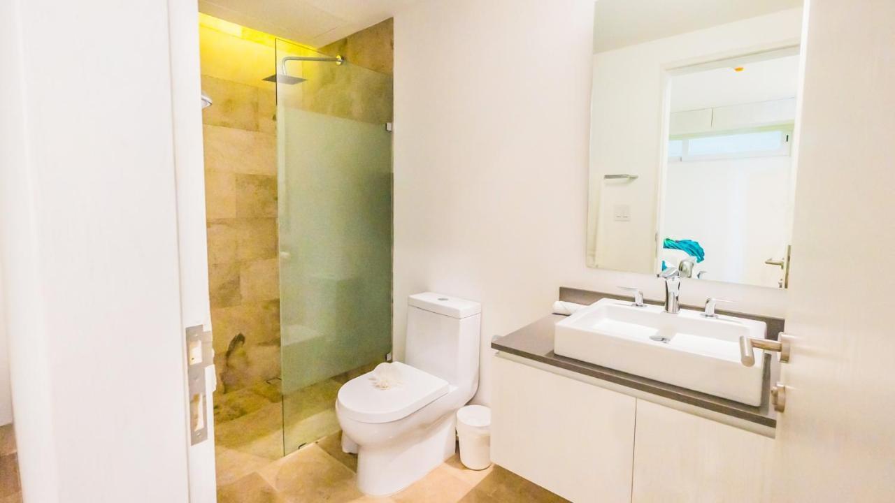 Oceana 232 With Pool